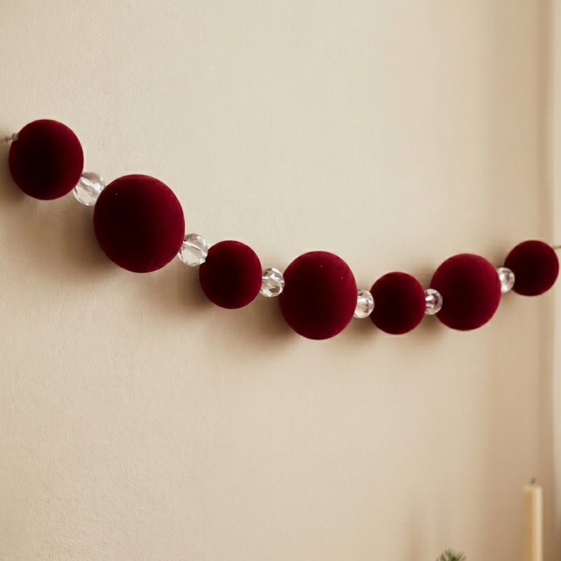 GUIRNALDA BOLAS ROJAS 180 CM LARGO_1