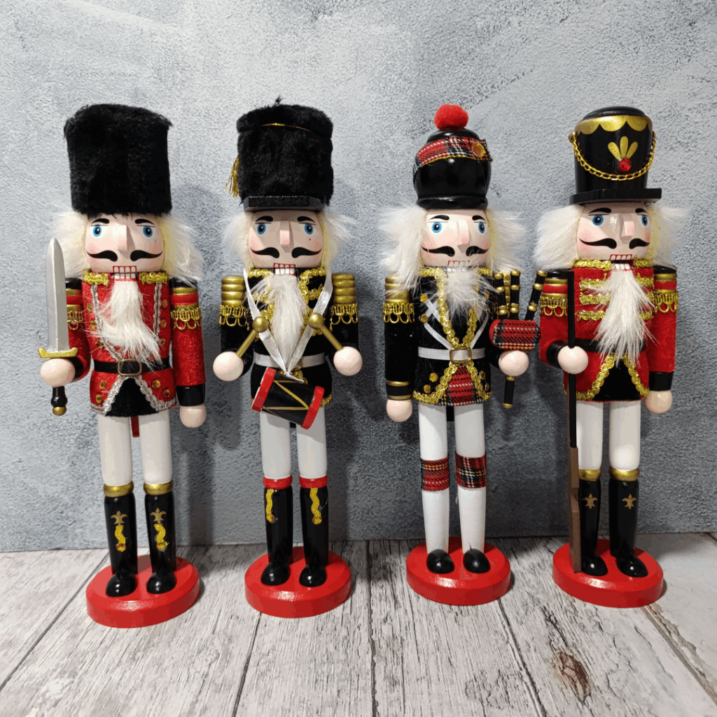 CASCANUECES SOLDADO_1