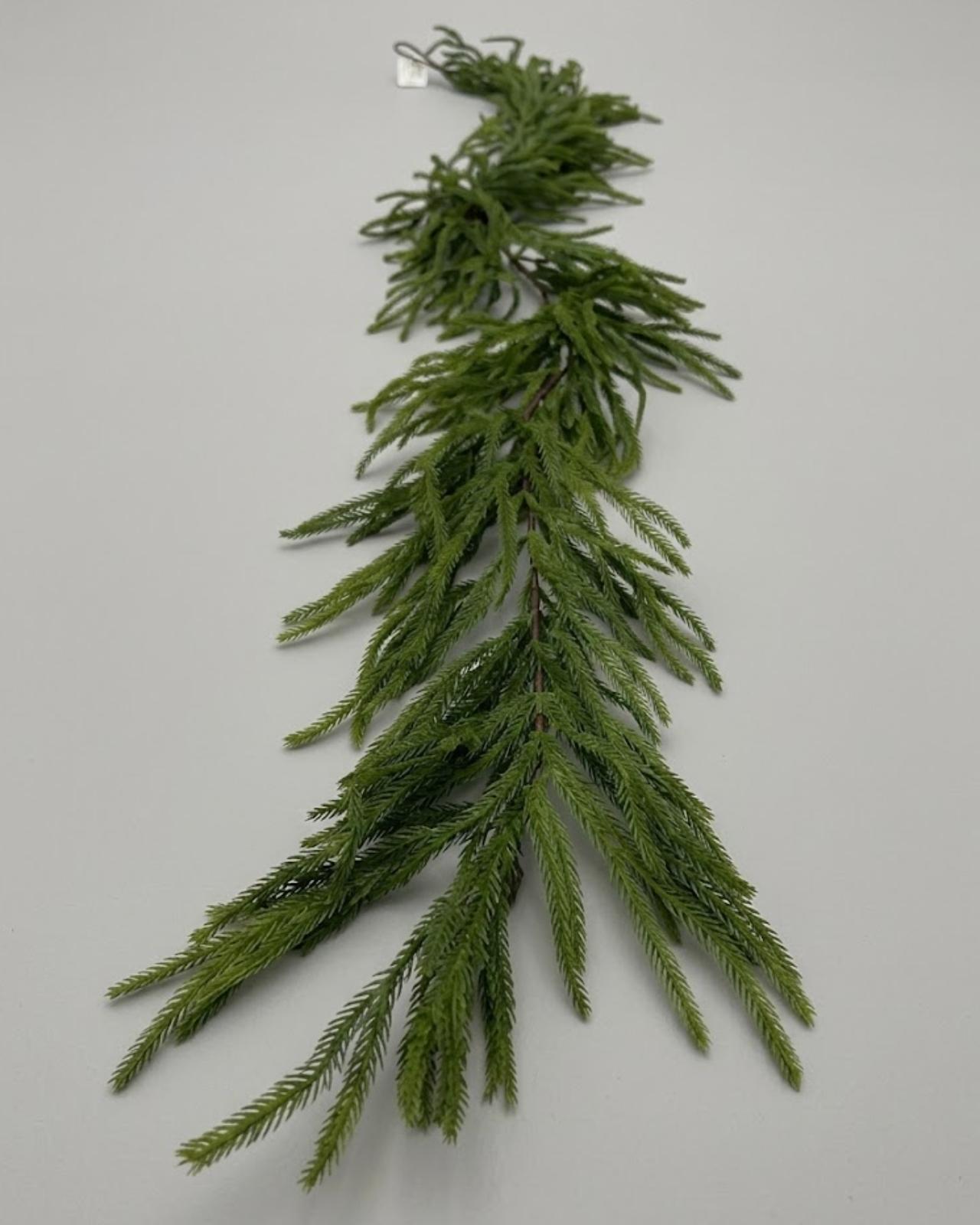 GUIRNALDA NORFOLK 185CM PLASTICO_1