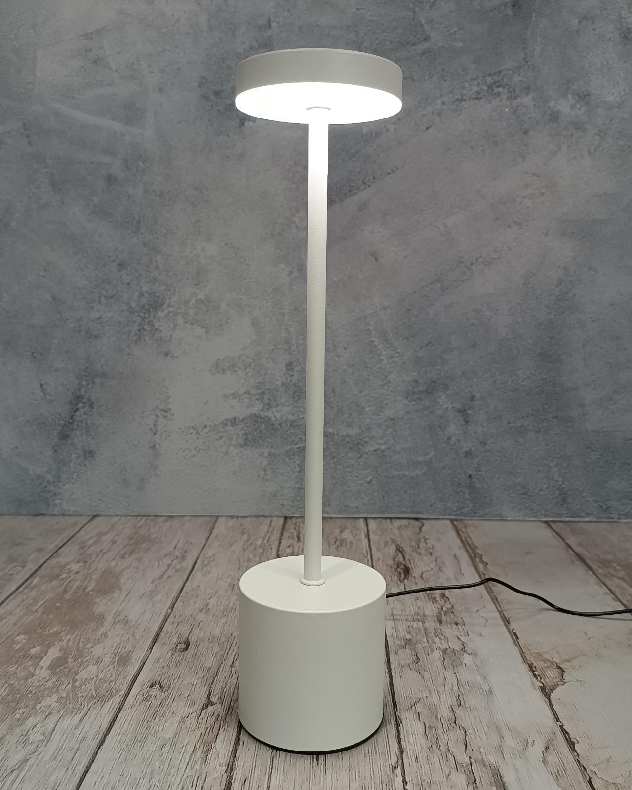 LAMPARA DE MESA AURA_3