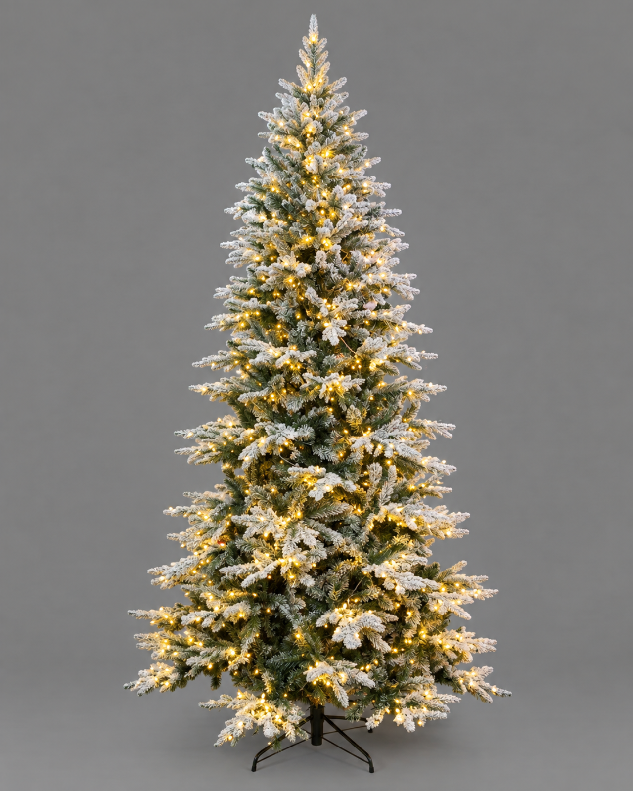 ÁRBOL NEVADO CON LUZ 270CM - MarkoRegalos