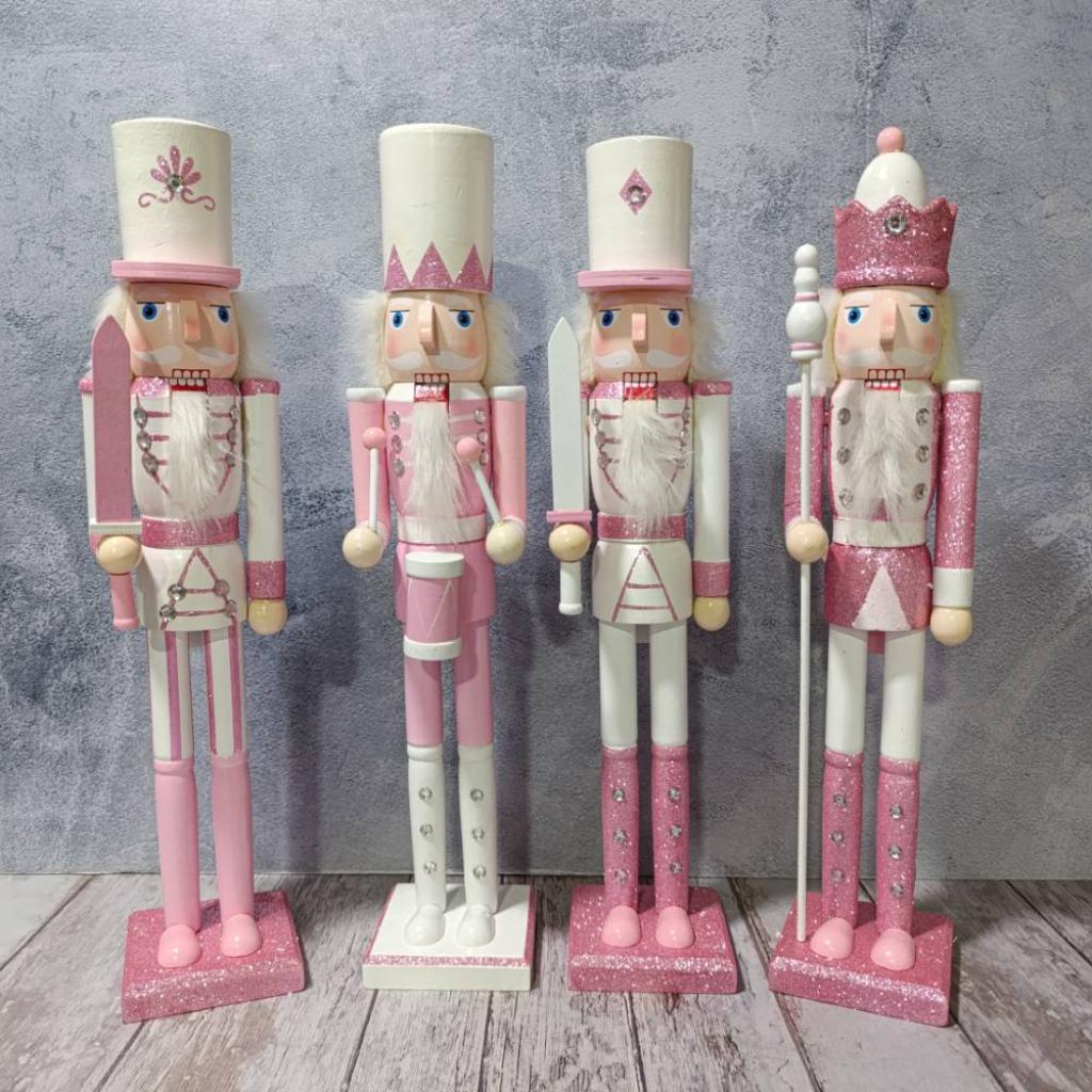 CASCANUECES PINK  - MarkoRegalos